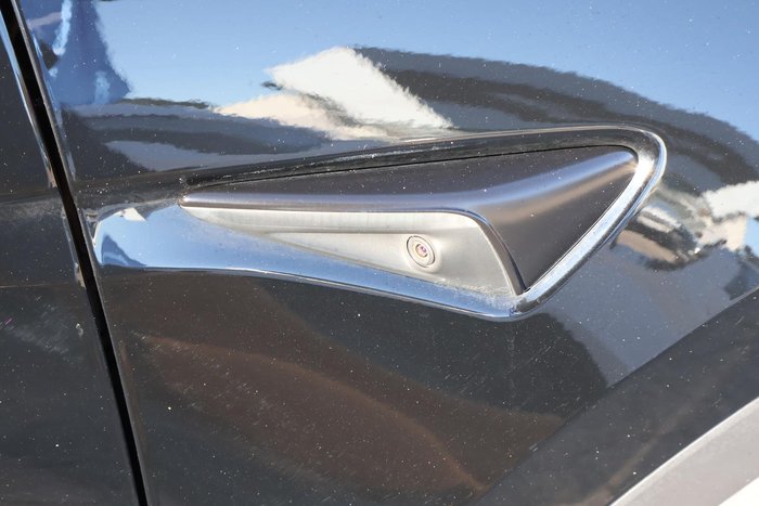 2023 Tesla Model Y Rear-Wheel Drive