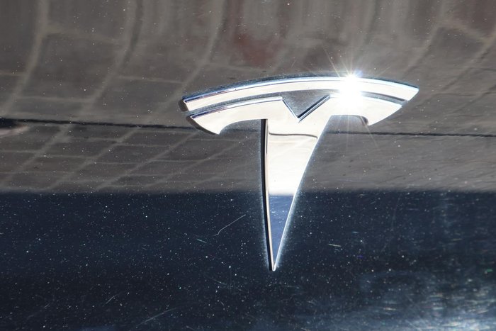 2023 Tesla Model Y Rear-Wheel Drive