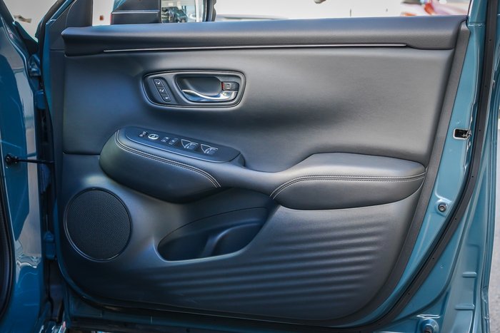 2025 Honda ZR-V e:HEV LX