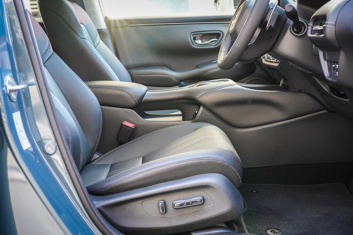 2025 Honda ZR-V e:HEV LX