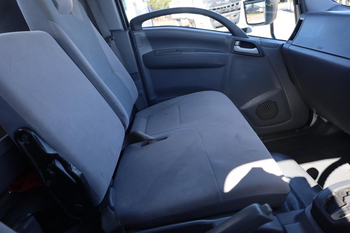 2021 Isuzu N Series NNR 45-150 White