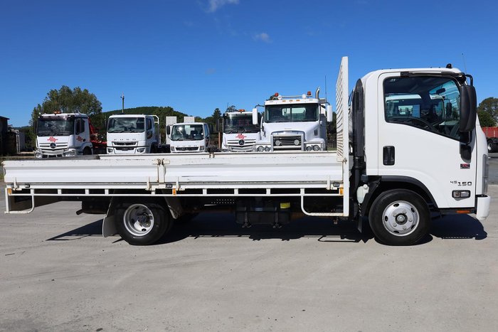 2021 Isuzu N Series NNR 45-150 White