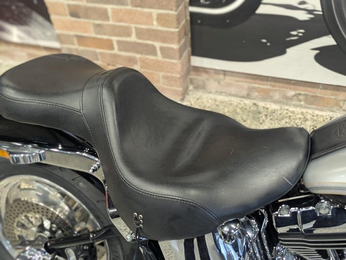 2003 Harley-Davidson Heritage Softail Classic 1450 (FLSTC) Softail Black