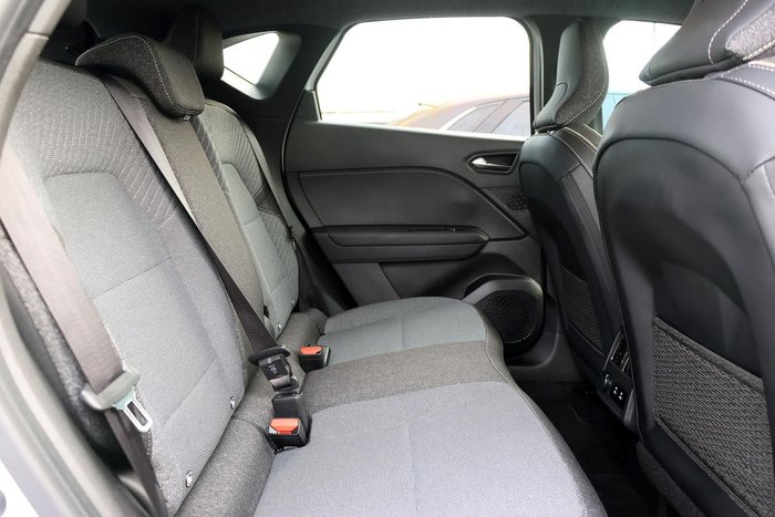 2025 Mitsubishi ASX Aspire XE MY25 Crystal White