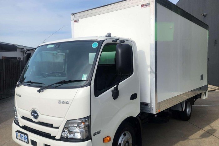 2021 Isuzu N Series NNR 45-150