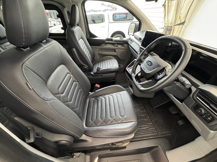 2024 Ford Tourneo Titanium X
