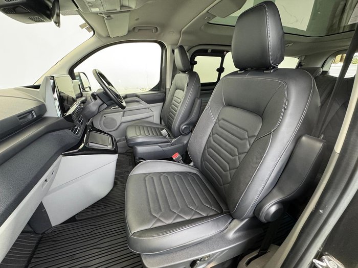 2024 Ford Tourneo Titanium X