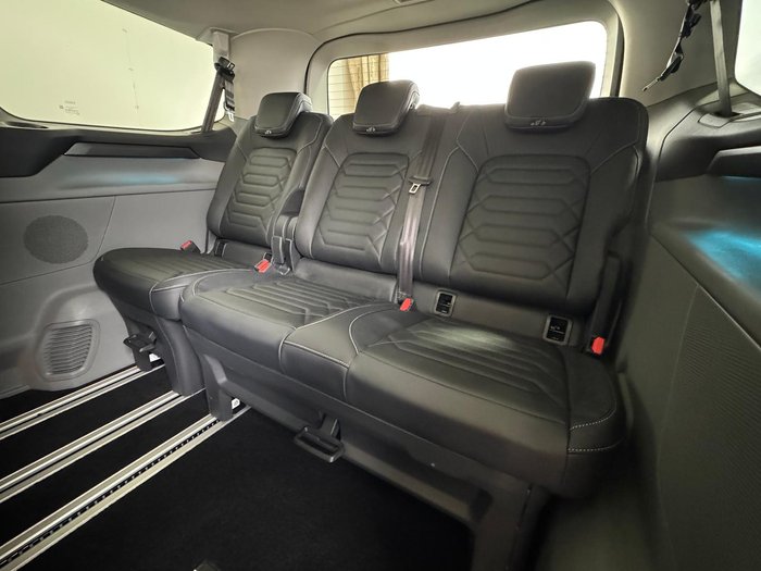 2024 Ford Tourneo Titanium X