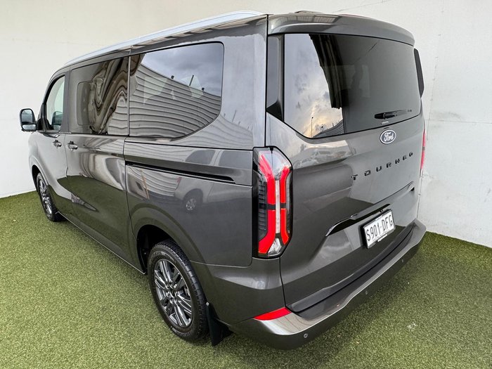 2024 Ford Tourneo Titanium X