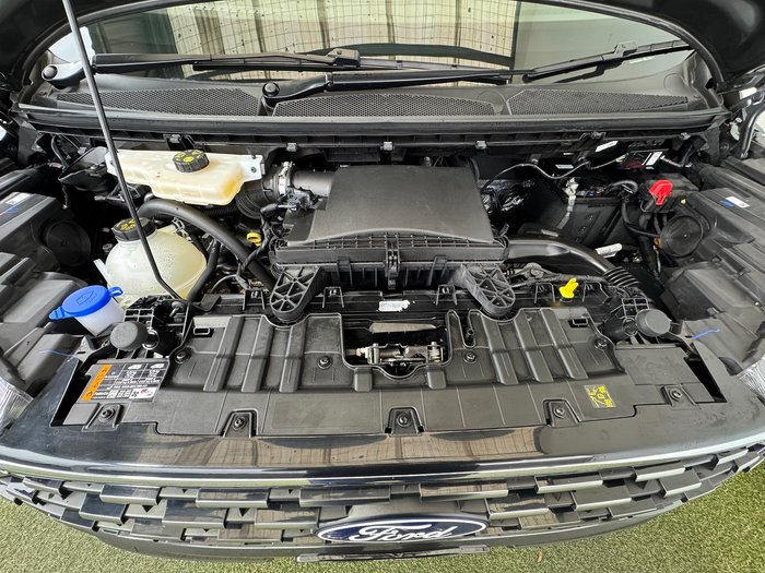 2024 Ford Tourneo Titanium X
