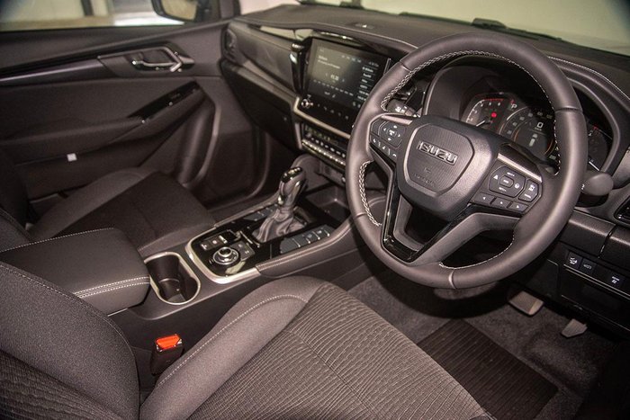 2026 Isuzu MU-X LS-U