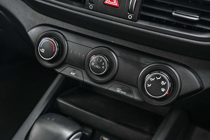 2022 Kia Cerato S