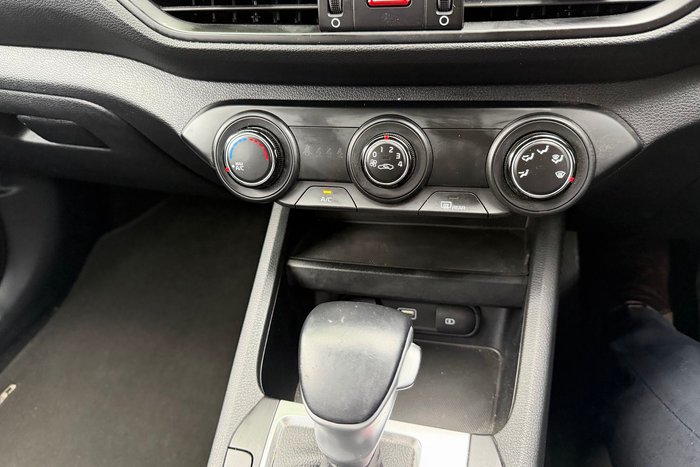2022 Kia Cerato S