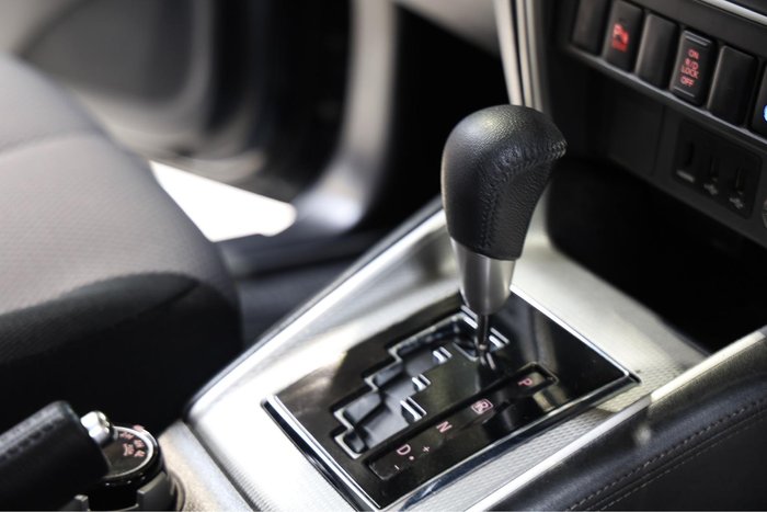 2023 Mitsubishi Triton GLX-R