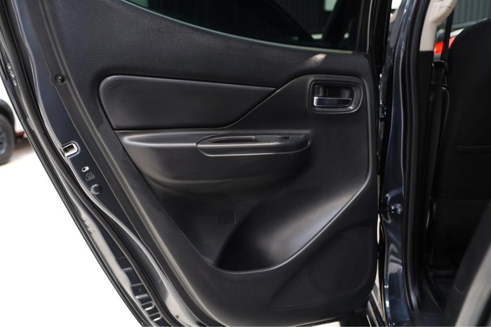 2023 Mitsubishi Triton GLX-R