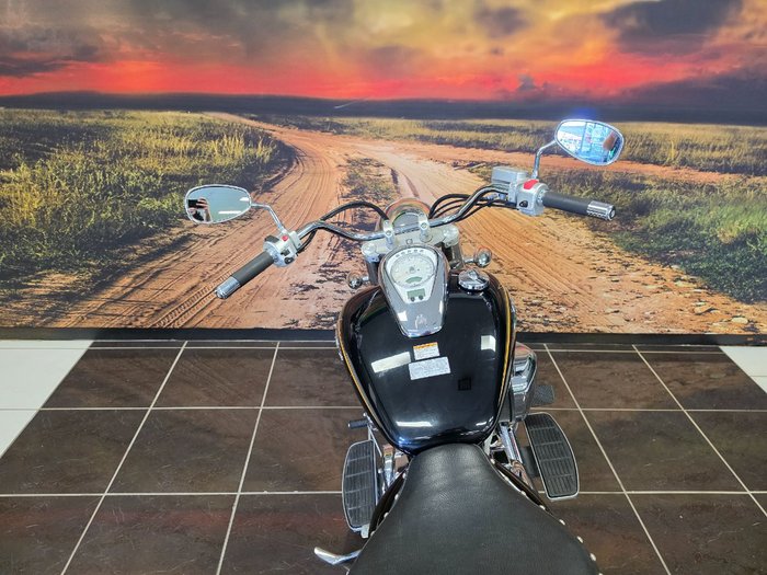 2017 Suzuki VL800T (BOULEVARD C50T) BLACK