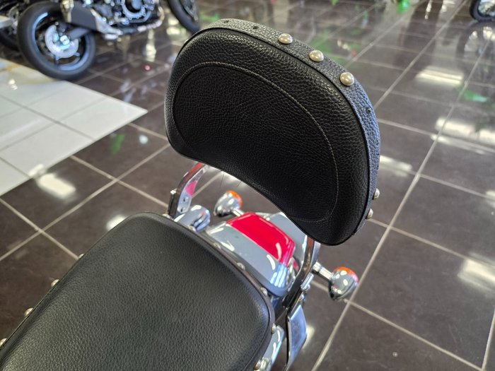 2017 Suzuki VL800T (BOULEVARD C50T) BLACK