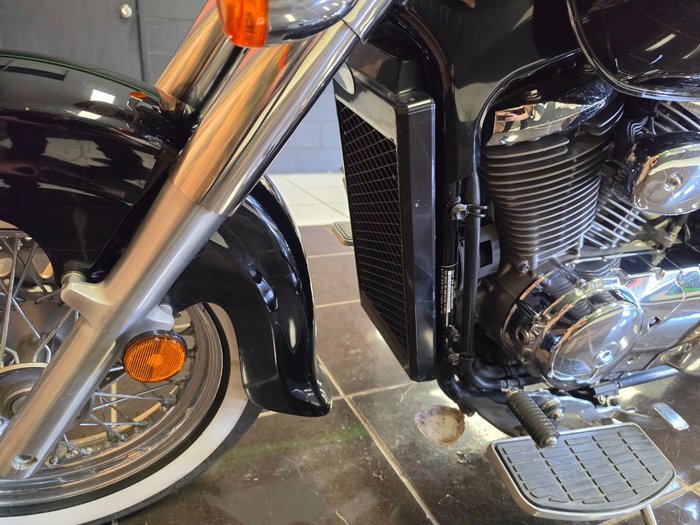 2017 Suzuki VL800T (BOULEVARD C50T) BLACK