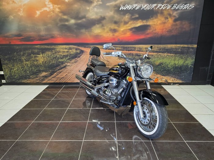 2017 Suzuki VL800T (BOULEVARD C50T) BLACK