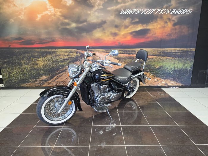 2017 Suzuki VL800T (BOULEVARD C50T) BLACK