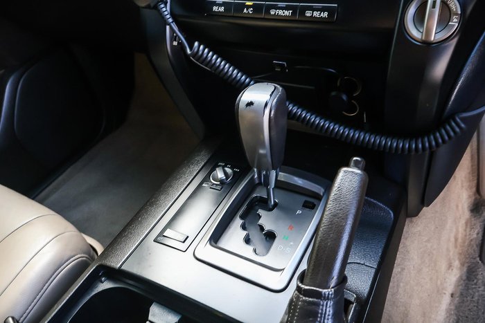 2011 Toyota Landcruiser Altitude