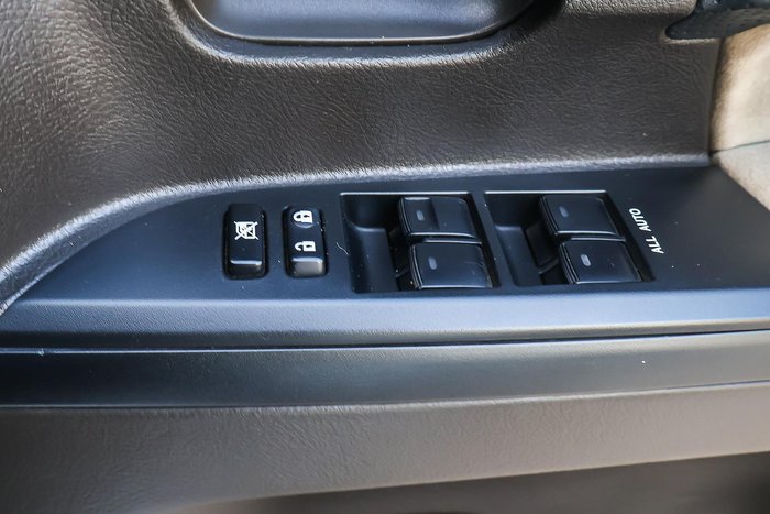 2011 Toyota Landcruiser Altitude