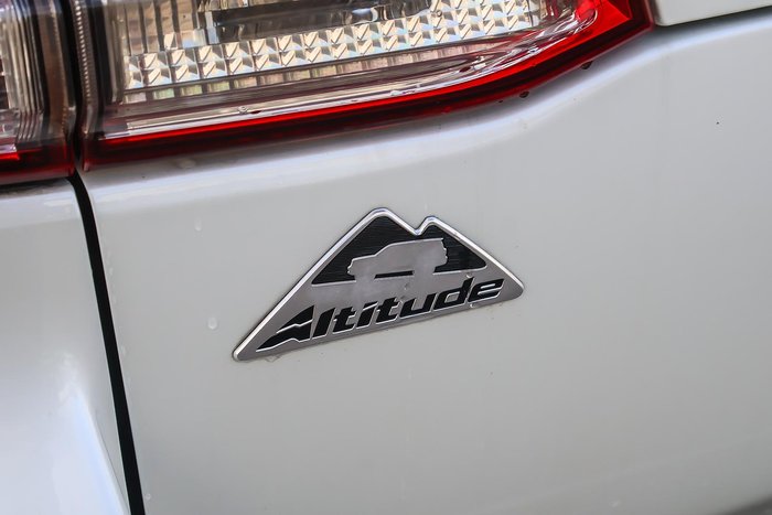 2011 Toyota Landcruiser Altitude
