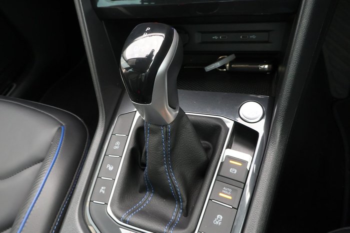 2023 Volkswagen Tiguan R