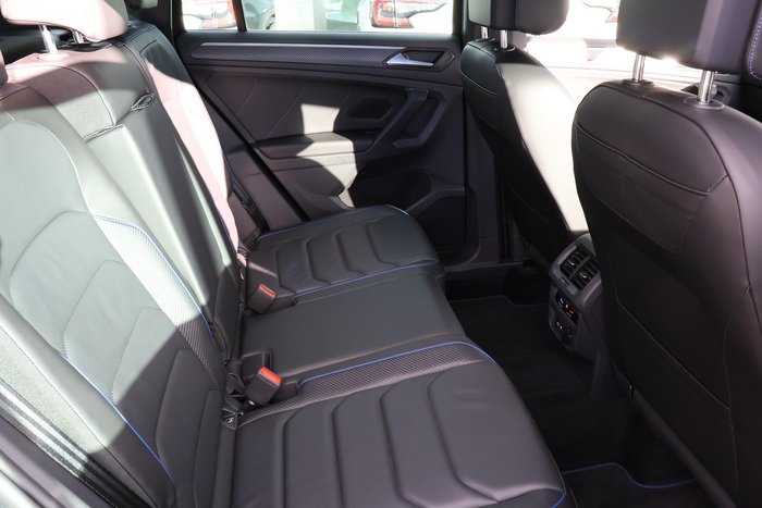 2023 Volkswagen Tiguan R