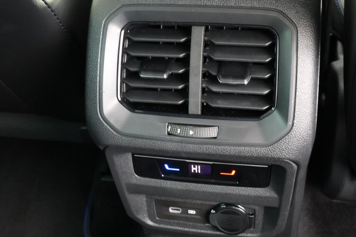 2023 Volkswagen Tiguan R
