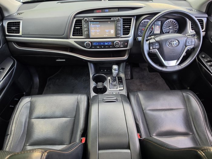 2017 Toyota Kluger Grande