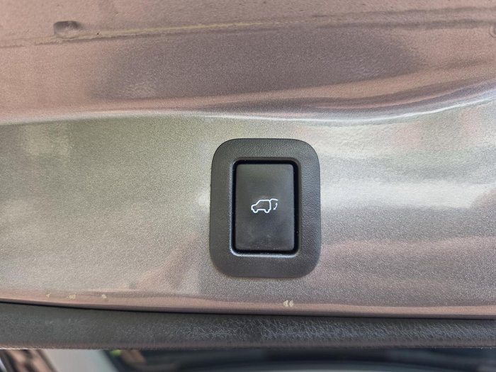 2017 Toyota Kluger Grande
