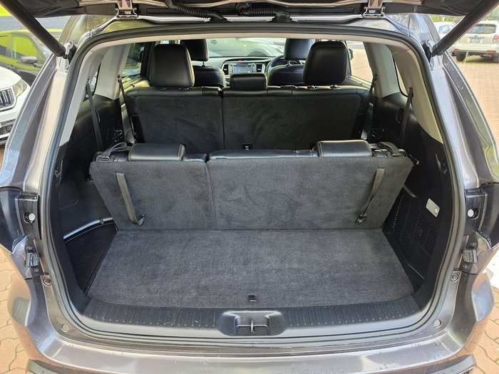 2017 Toyota Kluger Grande