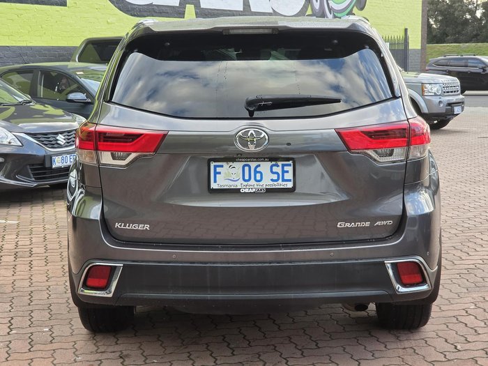 2017 Toyota Kluger Grande