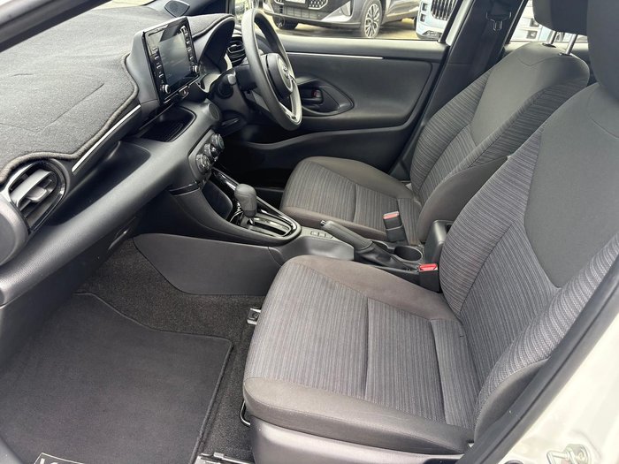 2022 Toyota Yaris Ascent Sport