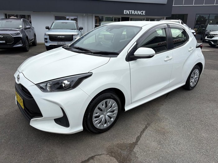 2022 Toyota Yaris Ascent Sport