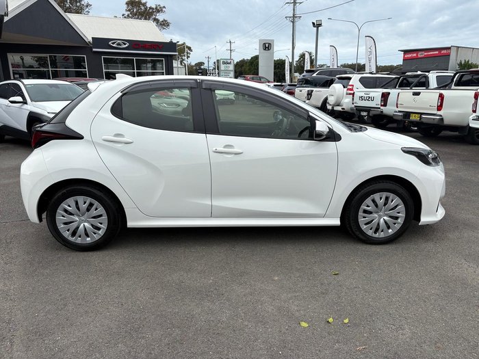 2022 Toyota Yaris Ascent Sport