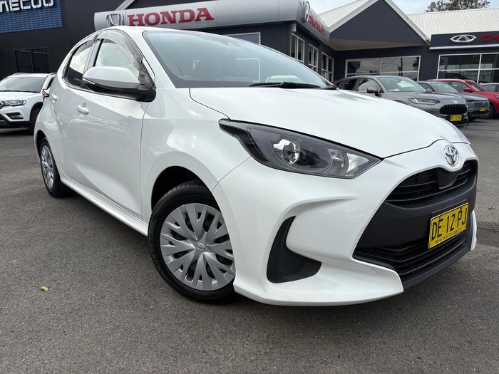2022 Toyota Yaris Ascent Sport