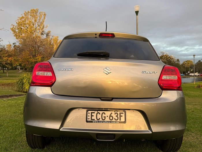 2017 Suzuki Swift GL Navigator