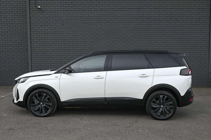 2022 Peugeot 5008 GT Sport