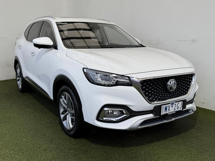 2022 MG HS