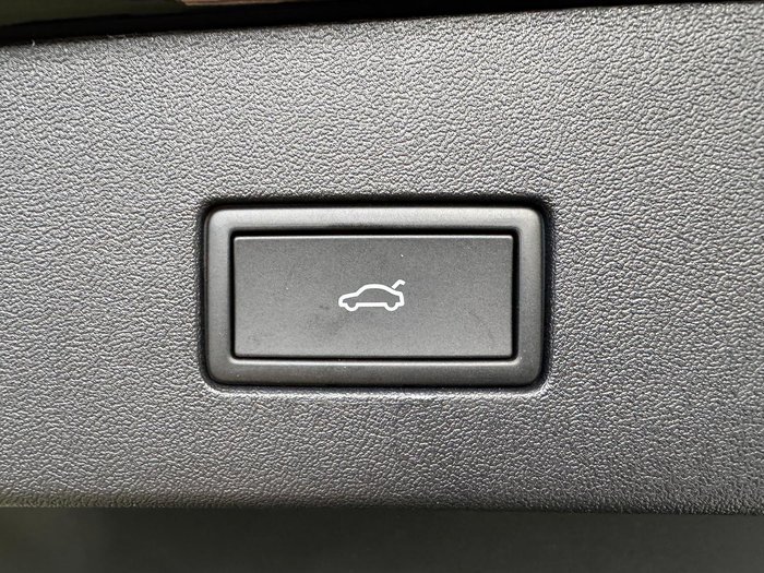 2026 Volkswagen Tayron 200TSI eHybrid R-Line