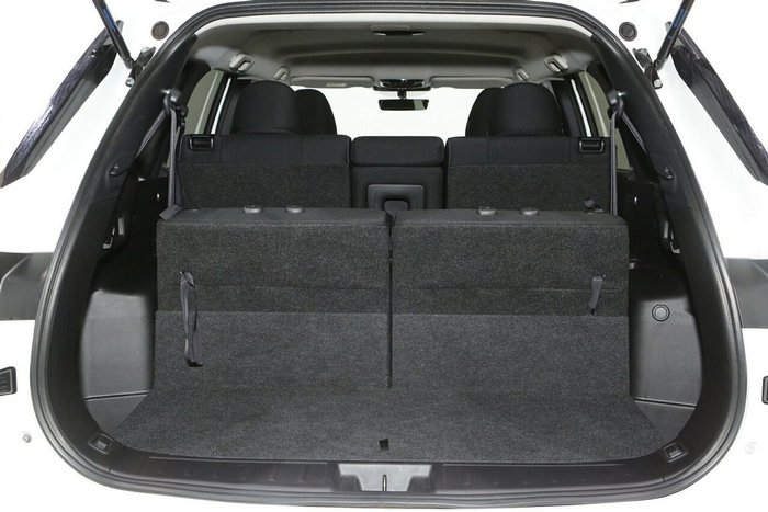 2025 Mitsubishi Outlander LS