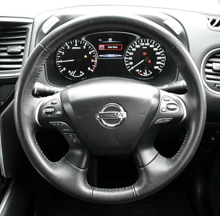2018 Nissan Pathfinder ST-L