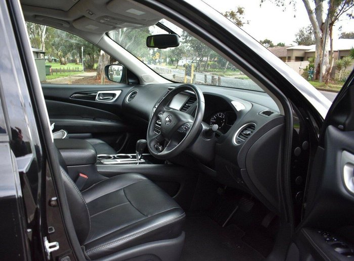 2018 Nissan Pathfinder ST-L