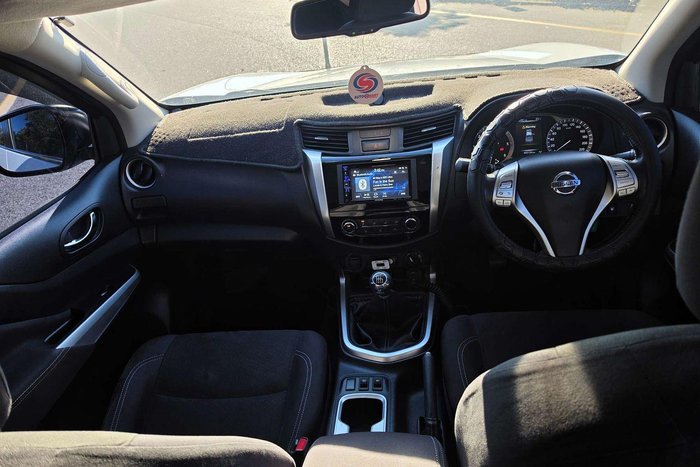 2018 Nissan Navara ST Black Edition D23 Series 3 4X4 Dual Range Polar White