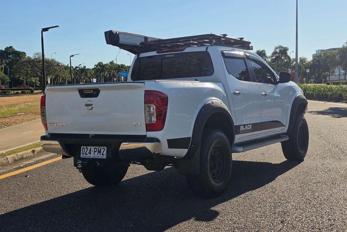 2018 Nissan Navara ST Black Edition D23 Series 3 4X4 Dual Range Polar White