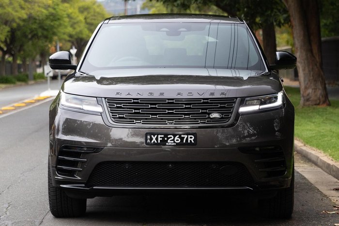 2025 Land Rover Range Rover Velar P250 Dynamic SE