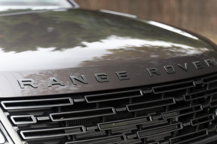2025 Land Rover Range Rover Velar P250 Dynamic SE