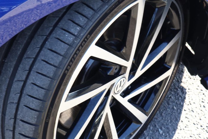 2017 Volkswagen Golf R